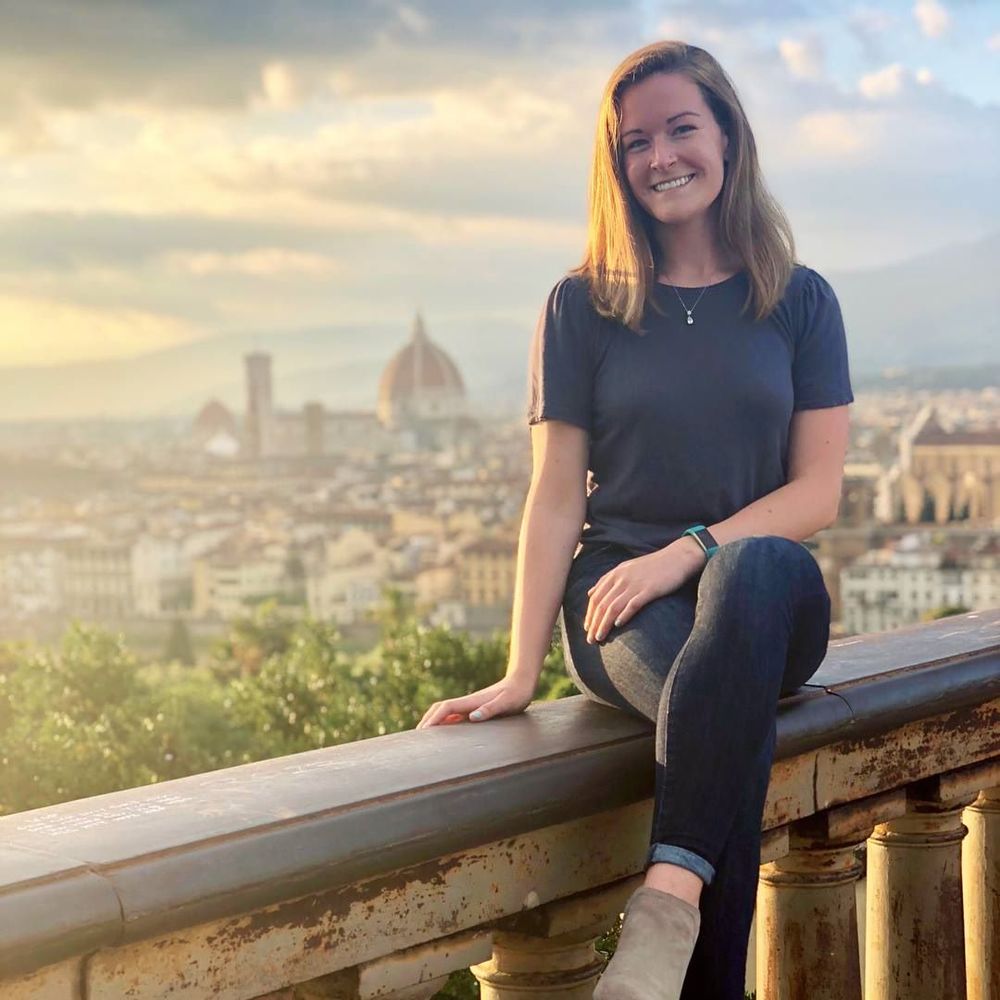 Meet your Posher, Olivia